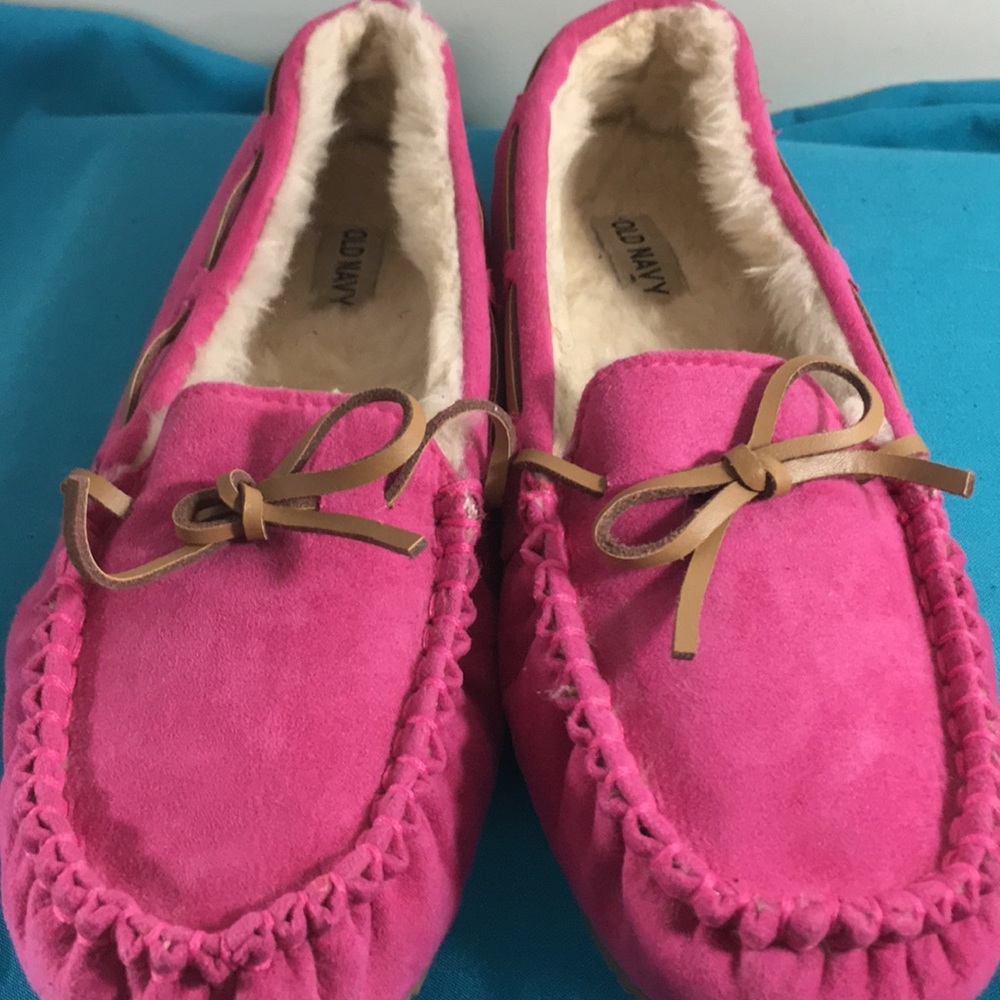 Old Navy Moccasins Slip on size 8